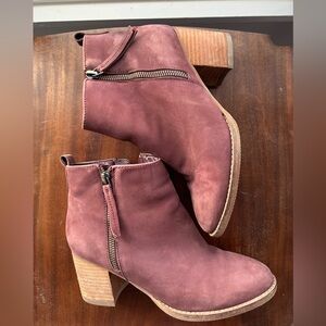 Women Ankle Boots - dusty red